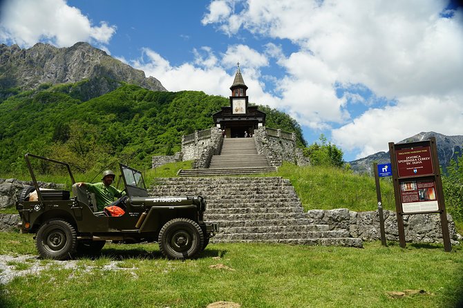Amazing Willys Jeep Adventure - Picnic food and the value of a private full day