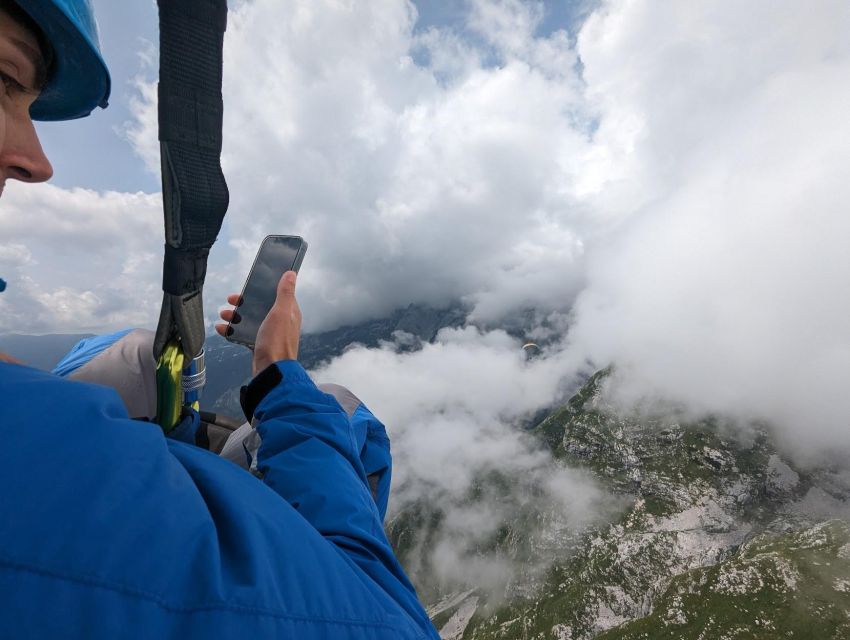 Bovec: Tandem paragliding in Julian Alps - Mangart: a high launch with three-country views