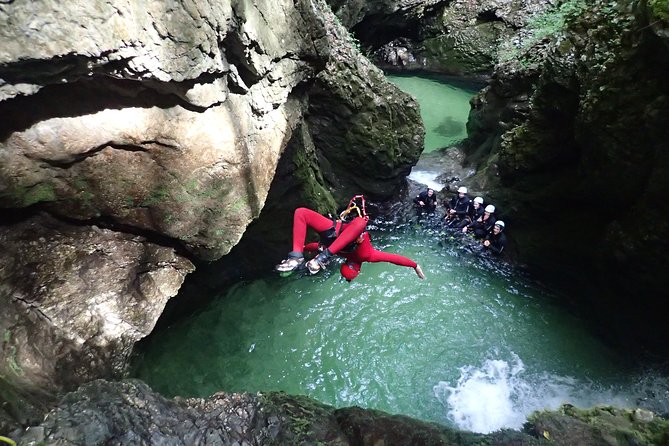 Canyoning in Bled - Getting equipped at Funturist