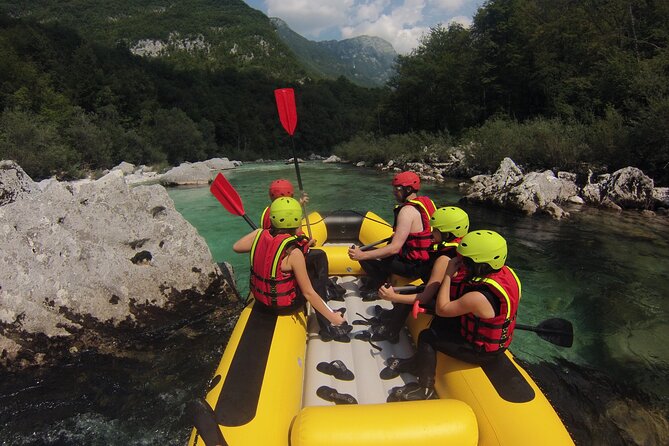 CLASSIC RAFTING on Soča river - Why the Soča makes a memorable rafting setting