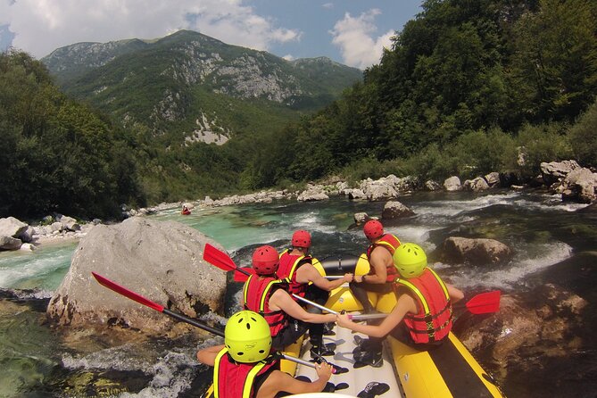 CLASSIC RAFTING on Soča river - A family outing with real physical demands