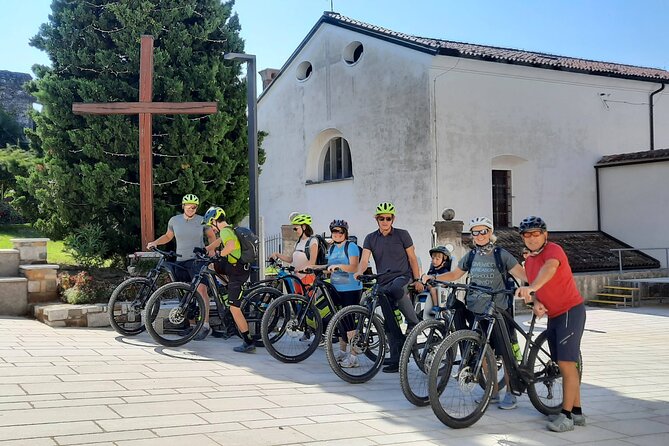 E-Bike Rental in South-West Slovenia - Following Komoot without a guide
