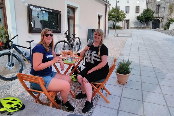 E-bike Vipava River Tour - Families, beginners, and serious cyclists