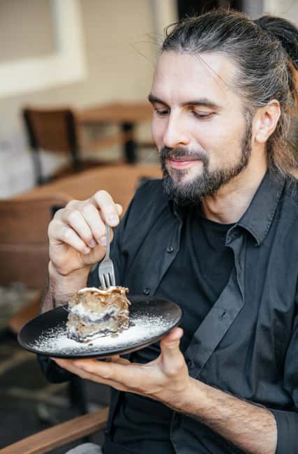 Eat & Drink Ljubljana Food Tour by Sigismundi - Žlikrofi and Gibanica Finish the Route