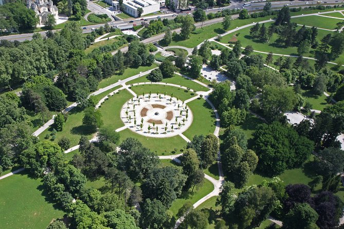 Exploring Ljubljana by Bicycle - A short look at the University Botanic Gardens