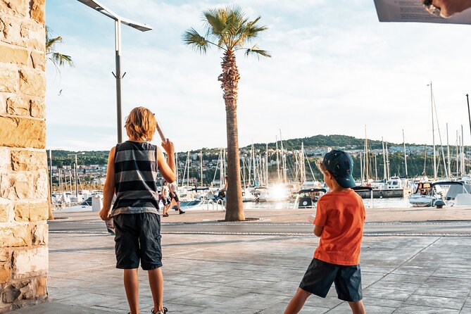 Family adventure in Koper Winged cat quest - Stop 1: Koper Cathedral and Bell Tower