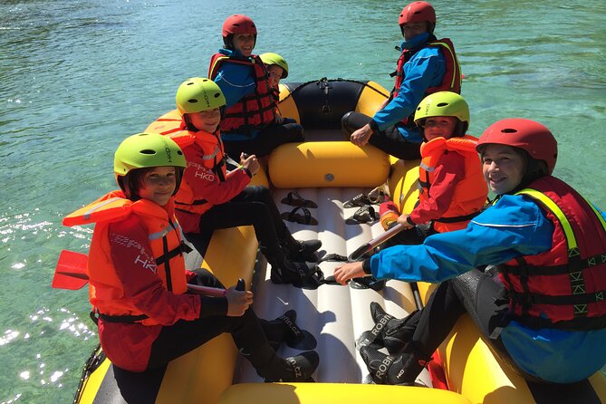 FAMILY RAFTING on Soča river - Small rapids and teamwork on the water