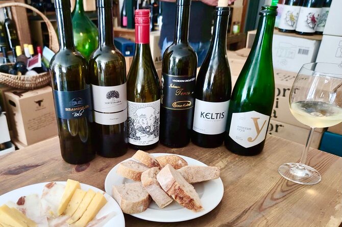 Food and Wine Tasting with a Sommelier - What the $114.38 price really buys you