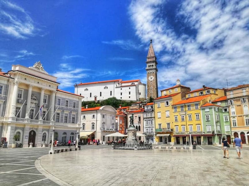 From Ljubljana: Postojna Cave, Predjama Castle, & Piran Tour - Three very different sides of Slovenia in one day
