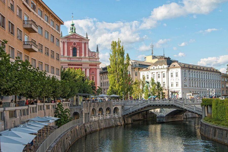 From Zagreb: Ljubljana and Lake Bled Guided Day Trip - Weather, walking, and comfort