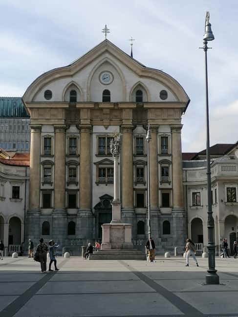 From Zagreb: Ljubljana and Lake Bled Private Day Tour - The pletna boat to Bled Island
