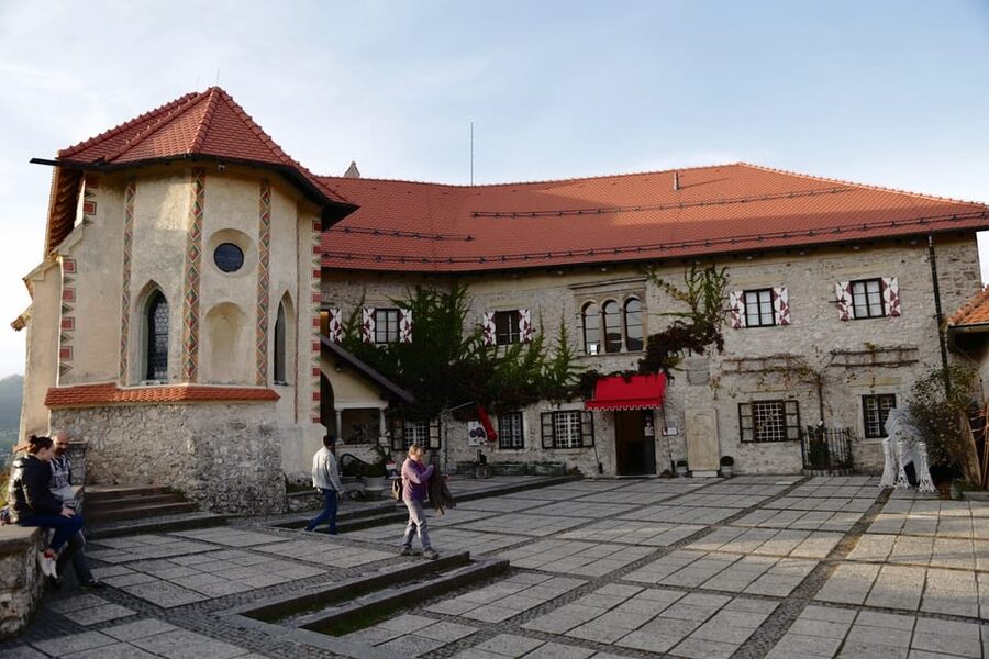 From Zagreb: Ljubljana and Lake Bled Small Group Guided Tour - Kremšnita, swimming, and the slower side of Bled