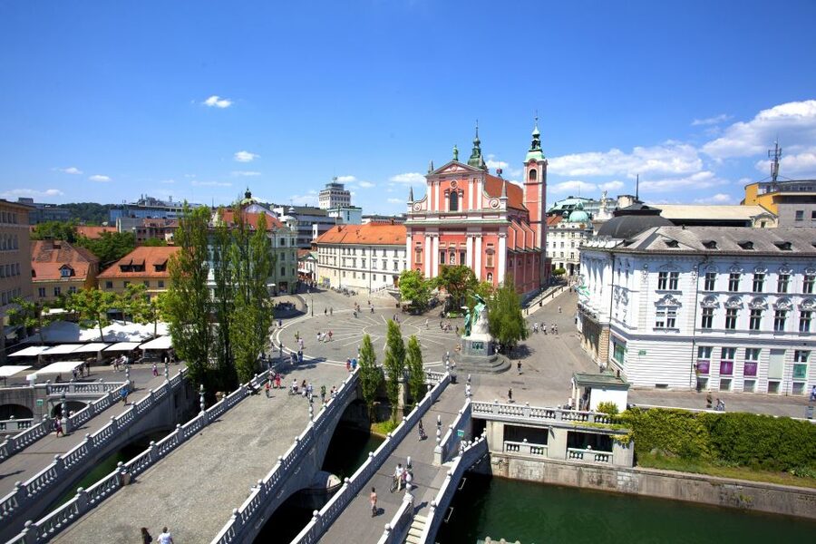 From Zagreb: Ljubljana, Postojna Cave & Predjama Castle Tour - Why this Zagreb day trip works so well