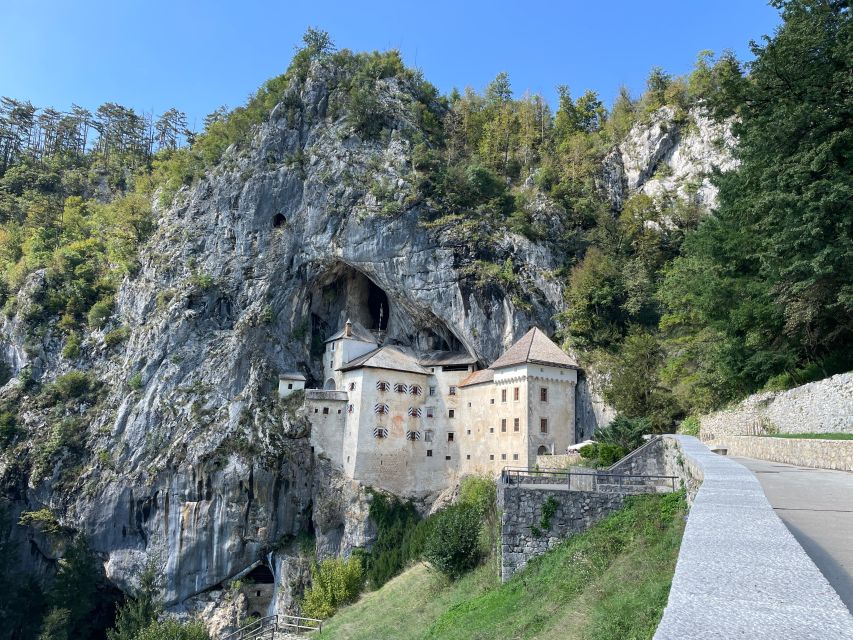 From Zagreb: Ljubljana, Postojna Cave & Predjama with Ticket - Key points at a glance