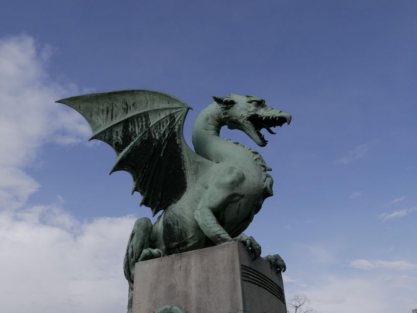 From Zagreb: Postojna Cave, Bled Lake & Ljubljana - Private - Postojna Cave: Slovenia’s most dramatic first stop