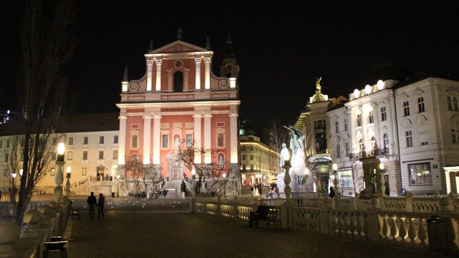 Full-Day Best of Slovenia Tour from Zagreb - Is the 13-hour schedule manageable?