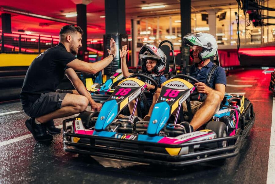 Gokart experience at Woop! karting - the fastest attraction - A fast track with more shape than a basic circuit