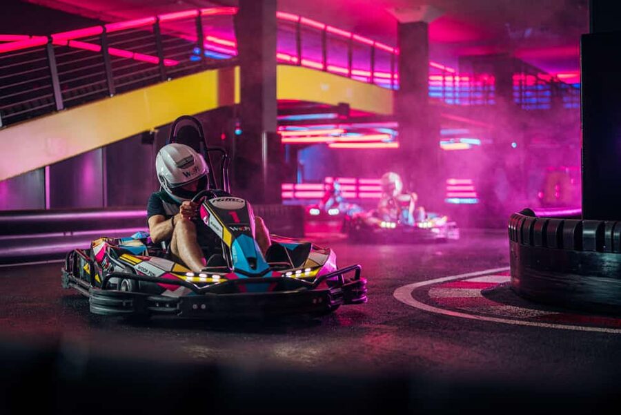 Gokart experience at Woop! karting - the fastest attraction - From double kart to standard kart