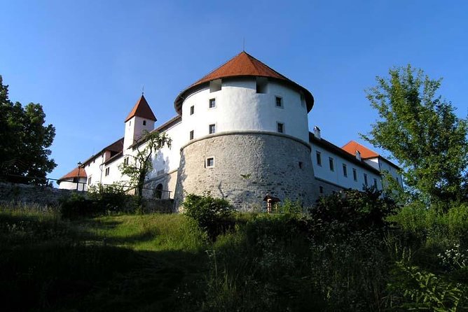 Idrija Half Day Excursion: UNESCO Town including Castle and Mine Tour from Ljubljana - Entering Idrija’s mercury mine through Anthony’s Shaft