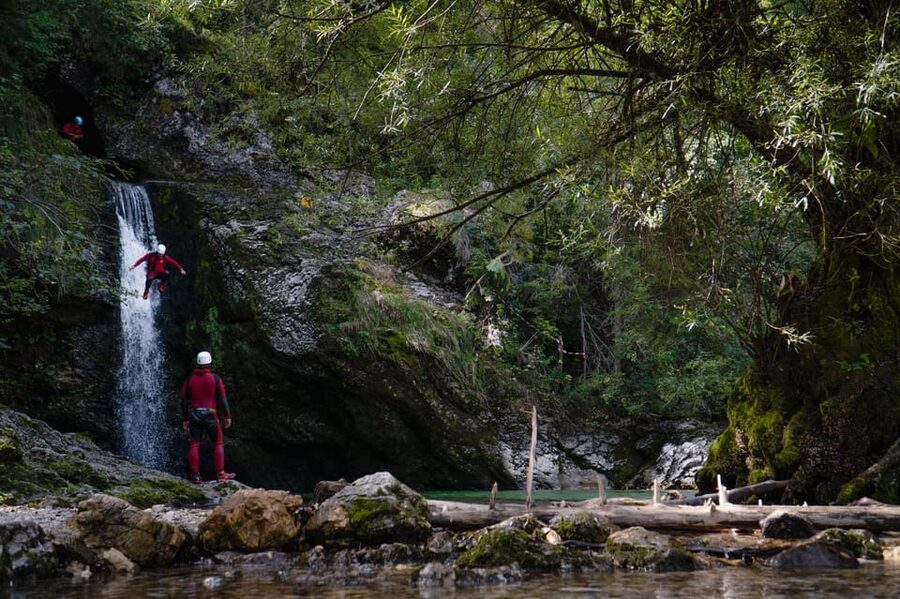 Lake Bled: Canyoning Adventure with Free Footage - The 20-minute ride from Bled to the canyon