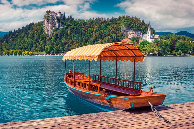 Lake Bled half day tour from Ljubljana - Choosing Between Bled Castle and Bled Island