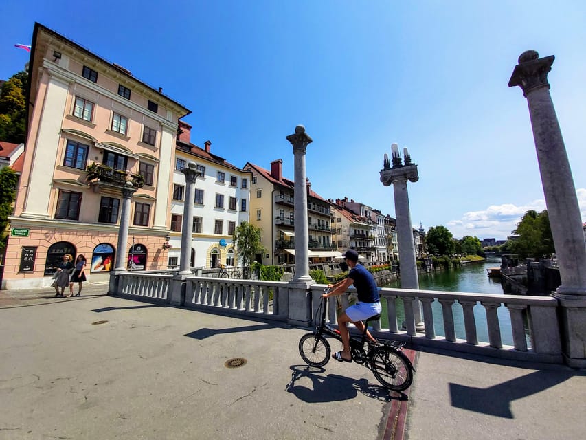 Ljubljana by E-Bike: Guided City Highlights Tour - What the three hours feel like