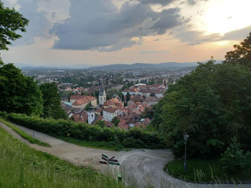 Ljubljana castle on foot :) con guida in italiano - How Fabio’s guiding style shapes the walk