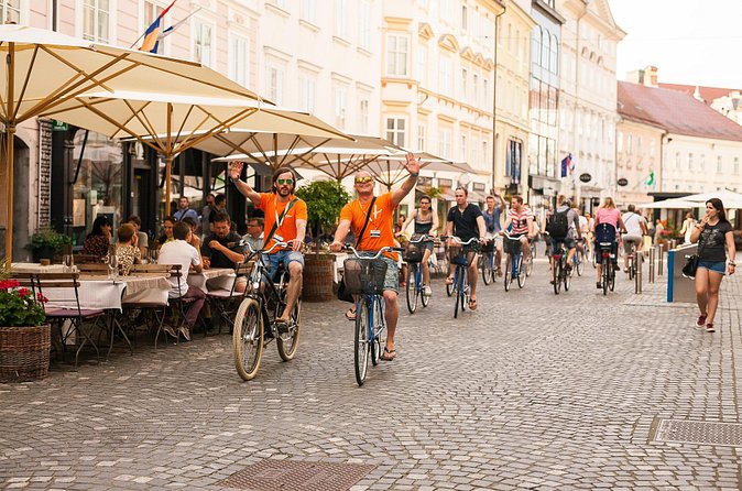 Ljubljana Cruiser Bike Tour - Tivoli Park and the best pause of the ride