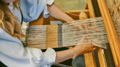Interactive Workshop with Experienced Weaver