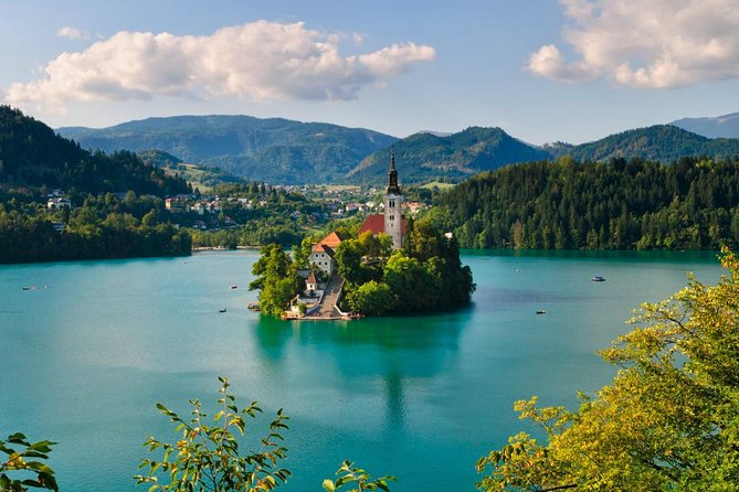 Ljubljana & Lake Bled (up to 8 persons) - From Koper to Slovenia’s two big sights