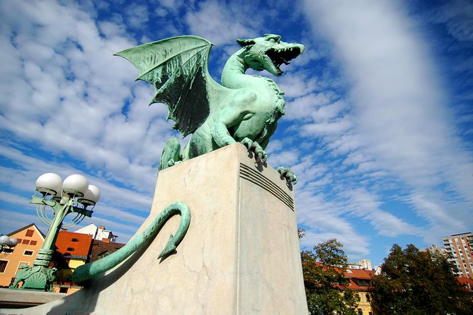 Ljubljana - Personalized Private Tour - Counting dragons at Zmajski Most