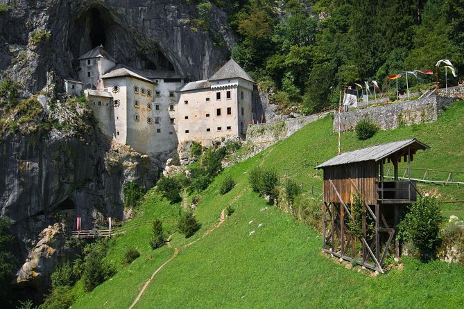 Ljubljana: Postojna cave & Predjama castle small group tour - Key points to know before booking