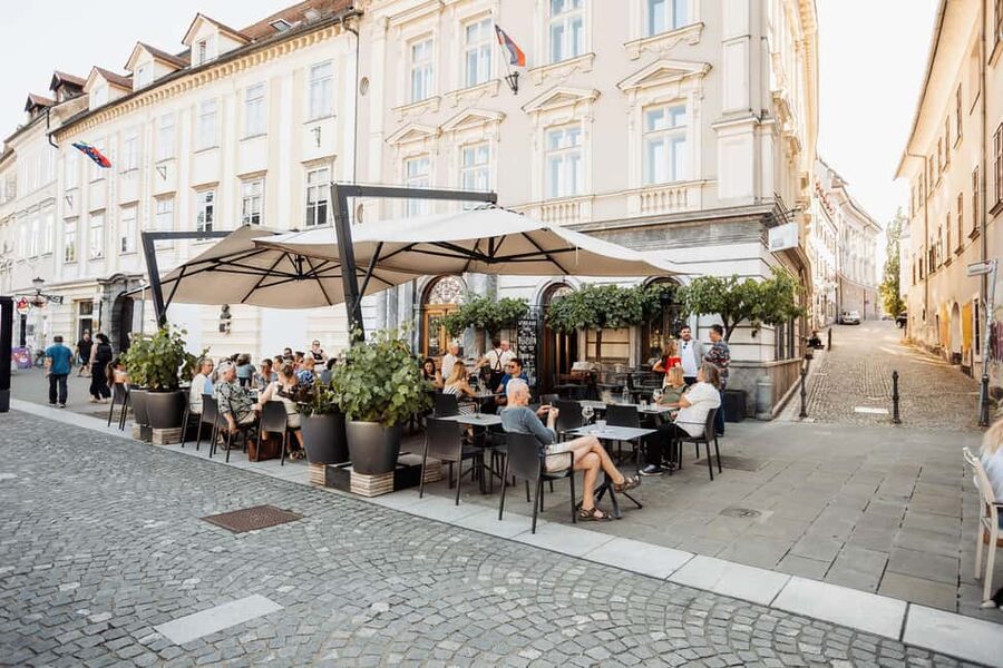 Ljubljana: Slovenian Wine Tasting at Wine Bar Šuklje - Key points to know before you book