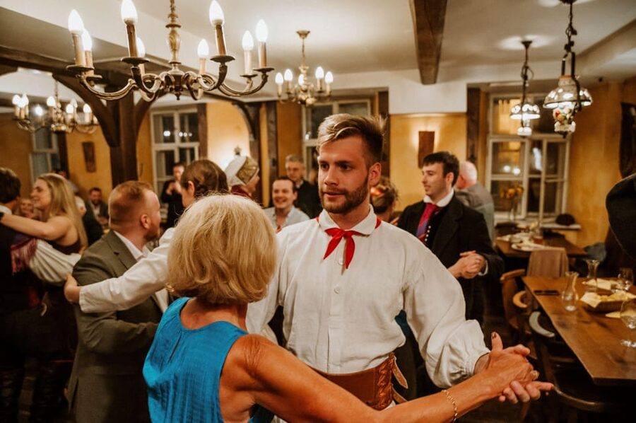 Ljubljana: Traditional Slovenian Dinner and Show - Who will get the most from this dinner show