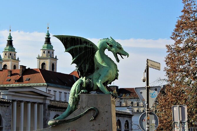 Ljubljana Walking Tour: Explore Top Sights & Hidden Gems - Why this short walk works in Ljubljana