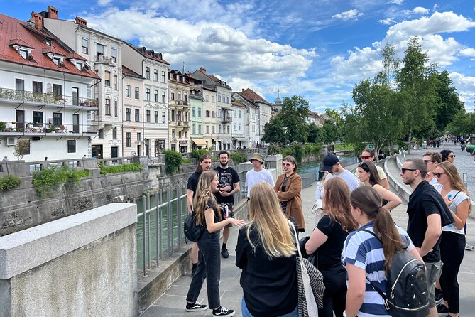 Love tour in Ljubljana - Tales of Love in Ljubljana - Neks Lounge Bar and the future-self letter