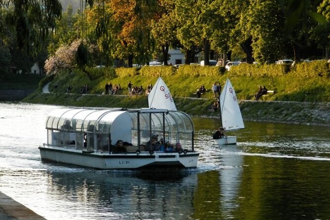 Regular Panoramic Cruise - Ljubljana from the Ljubljanica
