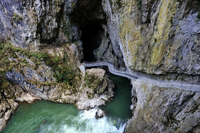 Škocjan Caves and the city of Piran from Ljubljana - From Ljubljana to Slovenia’s Karst Country