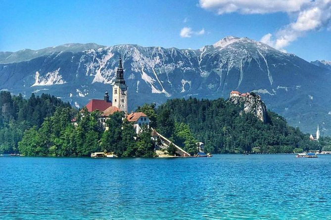 Slovenian highlights - Lake Bled, Postojna Cave & Predjama Castle from Ljubljana - What the guide adds to a long sightseeing day