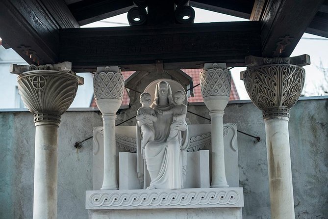 The Deadly Walk - Ljubljana Cemetery Tour - What the price means for your group