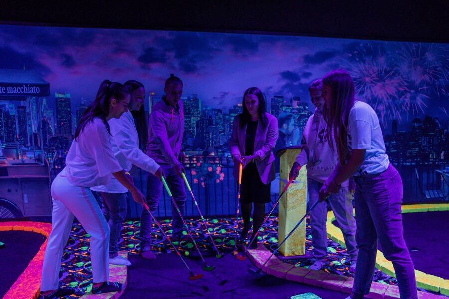 Woop! Glow golf: Ljubljana Btc City - Location and timing at BTC City
