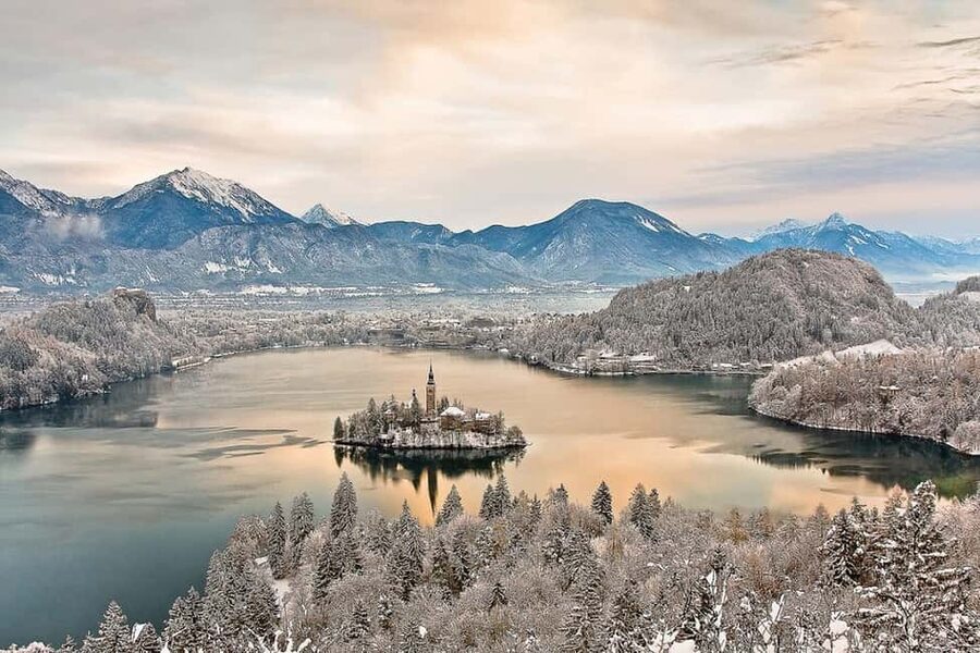 Zagreb: Lake Bled and Ljubljana Day Tour with Chocolate Gift - Key points to know before booking