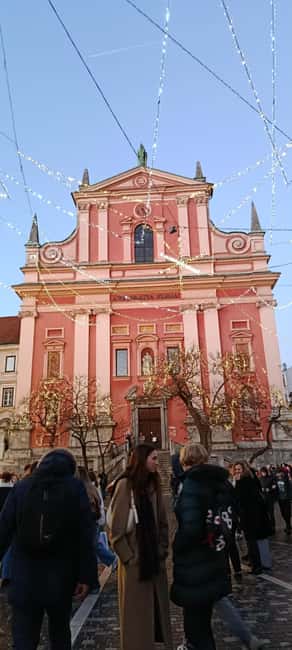 Zagreb: Lake Bled and Ljubljana Day Tour with Chocolate Gift - Free time and the sweet surprise